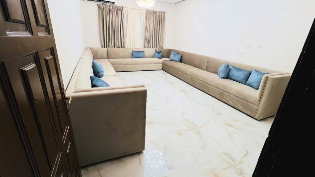 Instagram post from modern_curtain4. This post is in position 1.