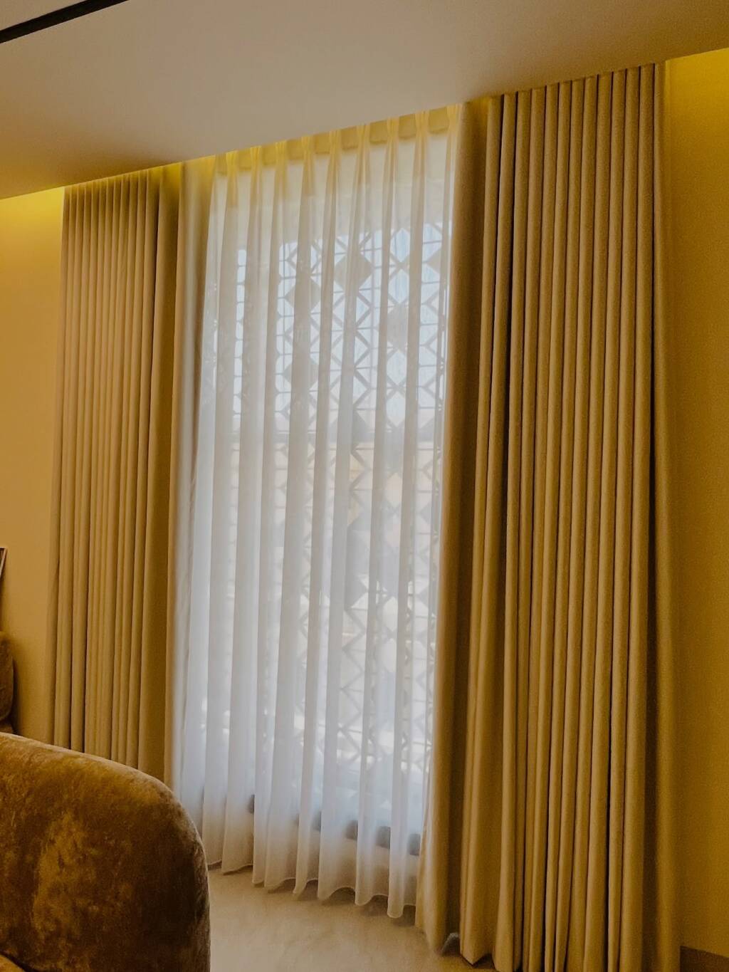 Instagram post from modern_curtain4. This post is in position 1.