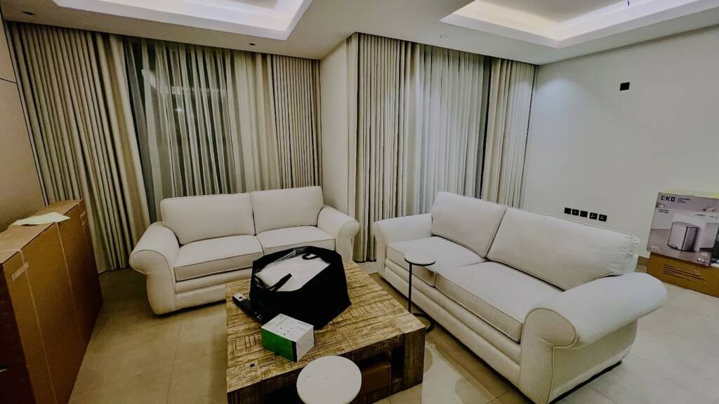 Instagram post from modern_curtain4. This post is in position 11.